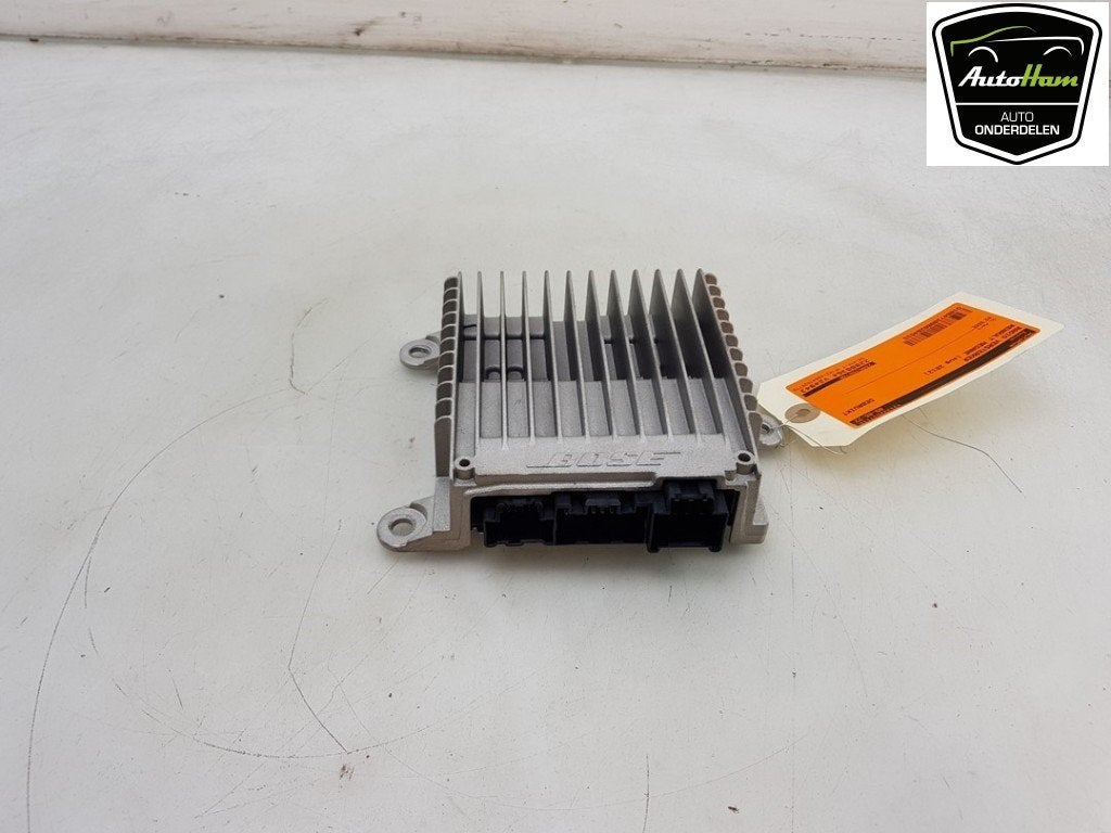 AUDIO VERSTERKER Megane III Grandtour (KZ) (|280639878R|), Auto-onderdelen, Gebruikt, Renault