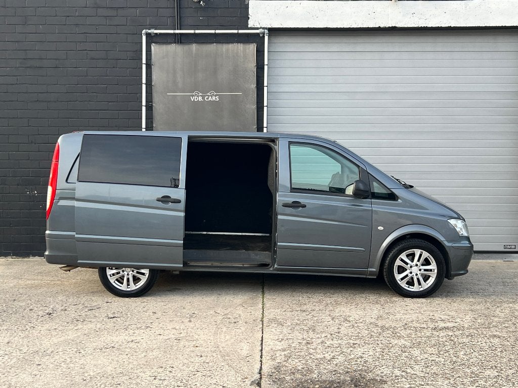 MERCEDES VITO LANG / 156,000KM / LICHTEVRACHT / 3ZIT / 170PK, Auto's, Mercedes-Benz, Bedrijf, Diesel, Te koop