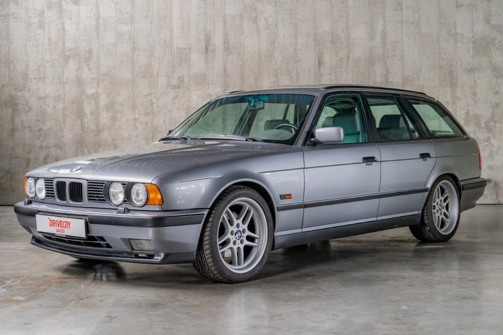 BMW M5 (E34) Touring uit 1993, Auto's, BMW, 4 deurs, Achterwielaandrijving, Leder, Bedrijf