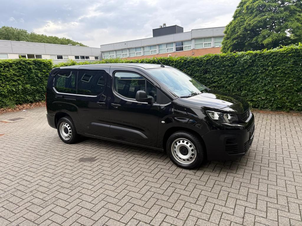 PEUGEOT PARTNER 1.5D AUTOMATIQUE DOUBLE CABINE 2021 118000KM, Autos, Camionnettes & Utilitaires, Particulier, ABS, Airbags, Air conditionné