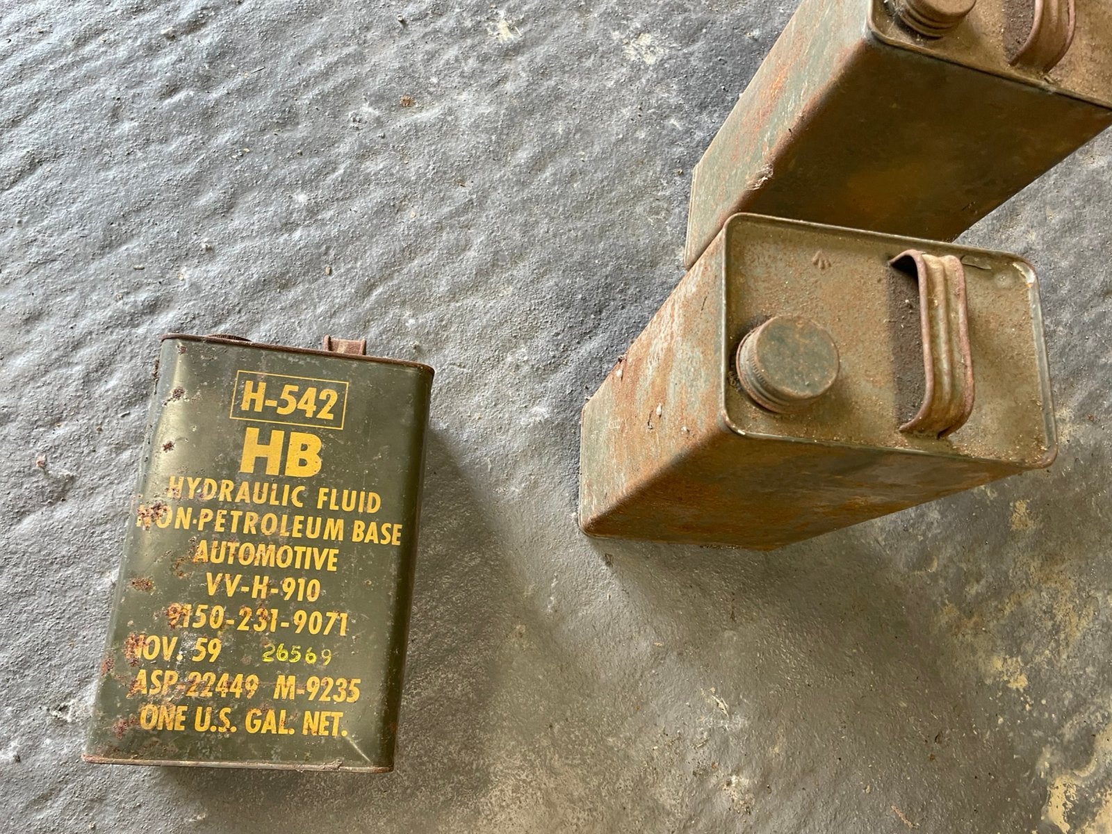 bidons d'huile des années 1950, Enlèvement, Utilisé, Motos