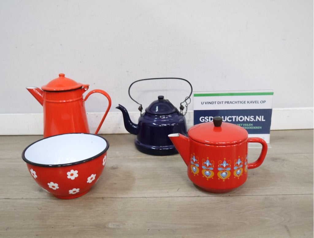 Vintage Set geëmailleerde kannen en kom, Maison & Meubles, Cuisine | Casseroles & Poêles, Niet ingevuld, Niet ingevuld, Niet ingevuld