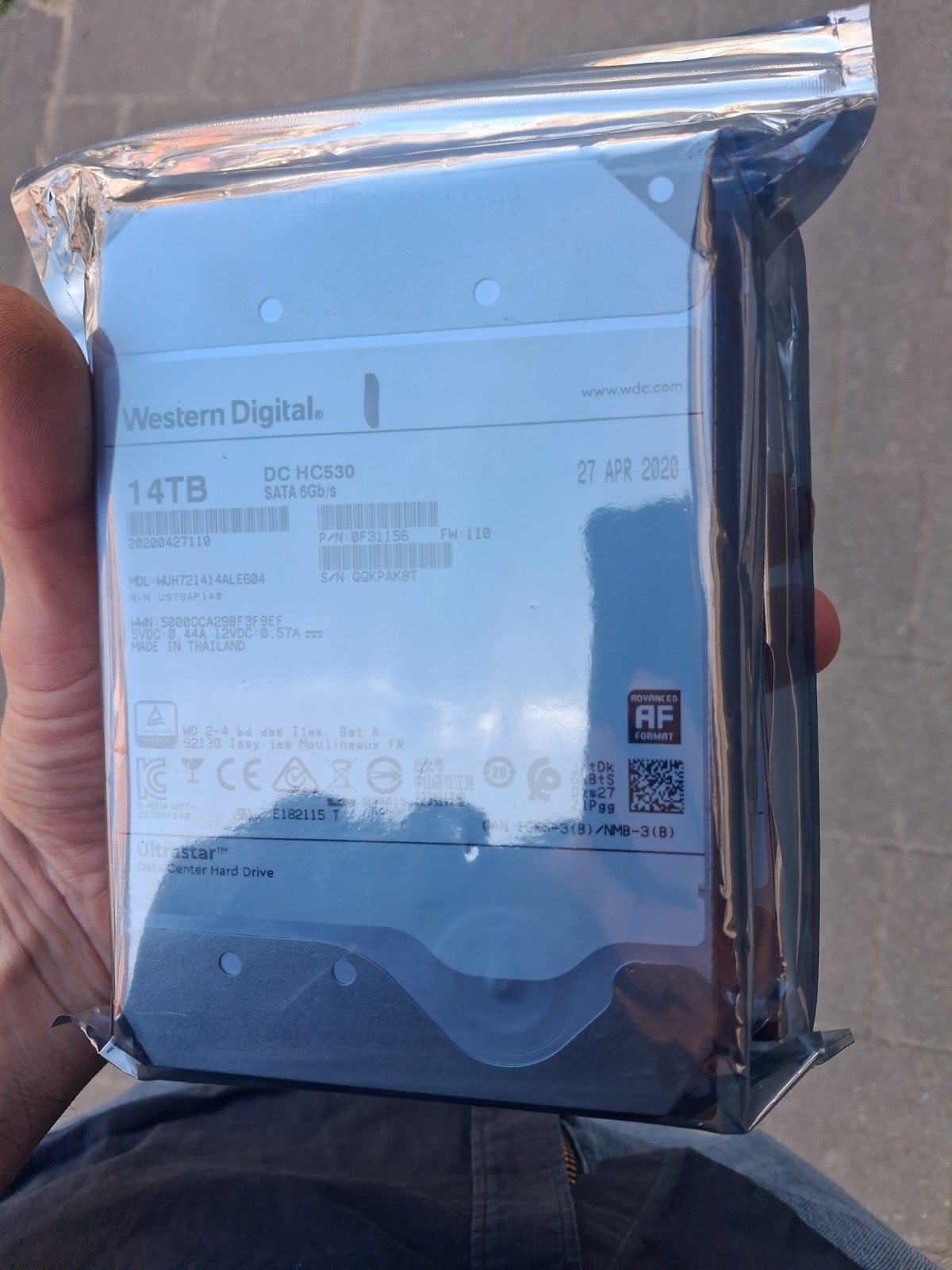 Western digital 14tb  DC HC530, Computers en Software, Harde schijven, Ophalen