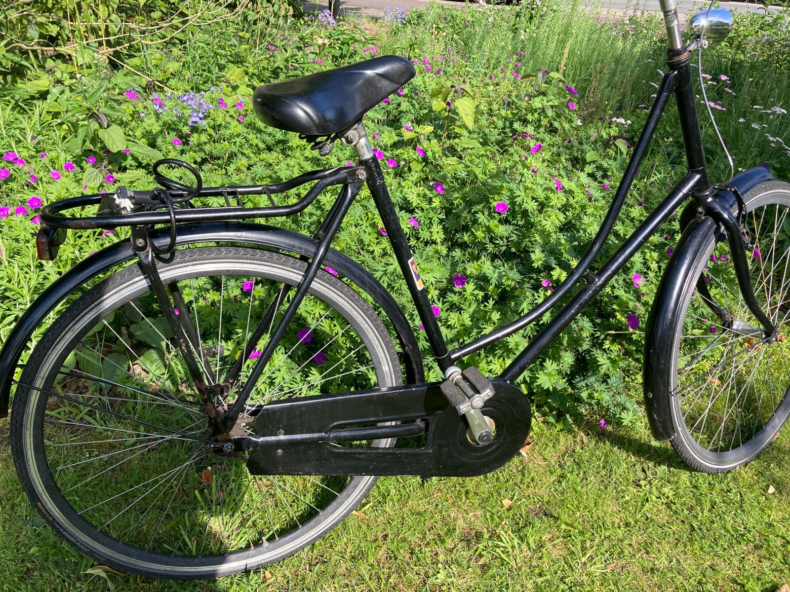 Damesfiets 28”, Ophalen of Verzenden, Zo goed als nieuw, Terugtraprem, Versnellingen
