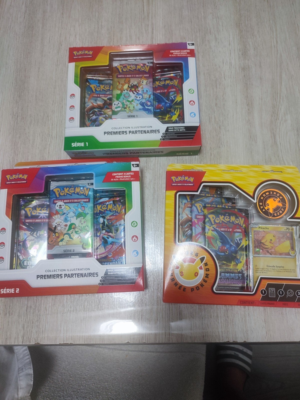 Lot 30 ans pokémon, Hobby & Loisirs créatifs