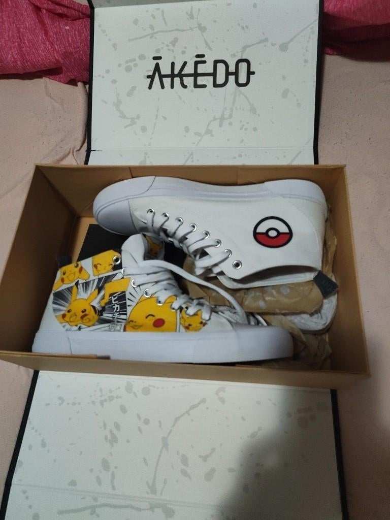 Akedo x Pokémon maat 41, Ophalen