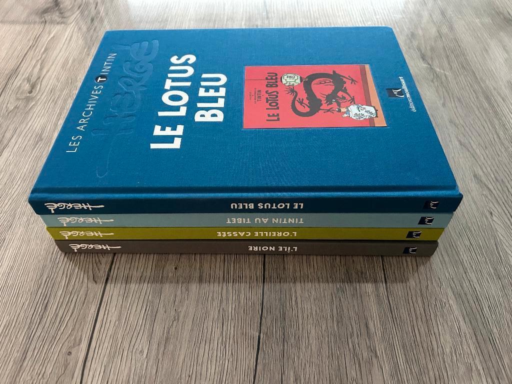 Les Archives Tintin 1 - 4 + figurines (+beeldjes), Boeken, Meerdere stripboeken, Ophalen of Verzenden, Zo goed als nieuw, Herge