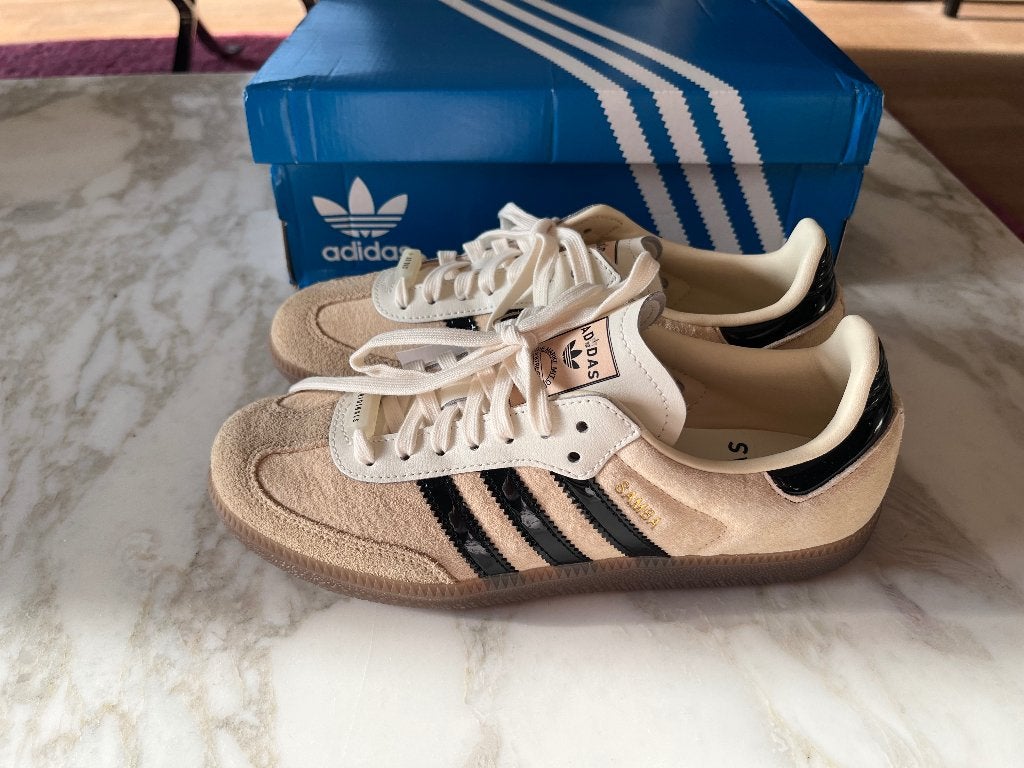 Adidas Bubble Tea limited edition38,5 (F 38 2/3), Adidas, Beige, Nieuw, Ophalen of Verzenden