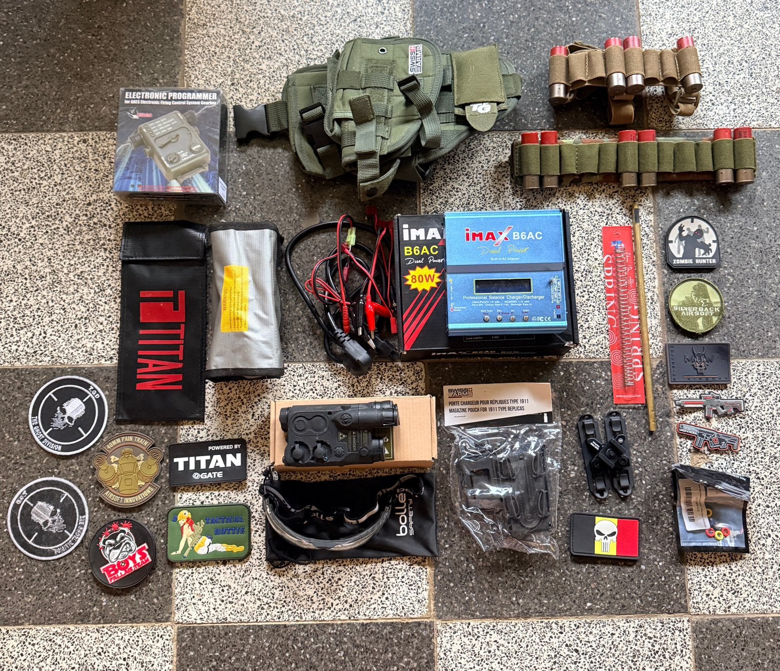 Lot AIRSOFT-accessoires en verbruiksgoederen, Sport en Fitness, Schietsport-accessoires, Zo goed als nieuw, Ophalen