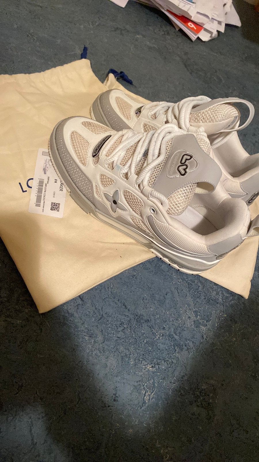 Louis vuitton schoenen, Sport en Fitness, Basketbal, Ophalen, Zo goed als nieuw, Schoenen