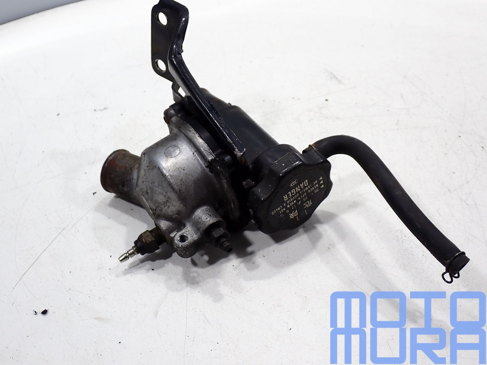 Kawasaki GPX 750 1986 - 1990 boîtier thermostat thermostat c, Motos, -, Utilisé, -, -