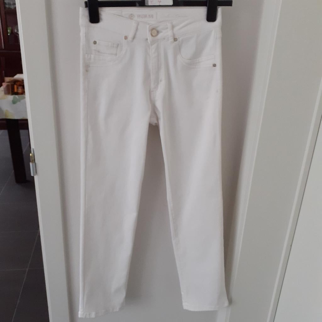 PARAMI Witte spijkerbroek Maat: 34 Prijs: € 4, Kleding | Dames, Spijkerbroeken en Jeans, Parami, Wit, Ophalen of Verzenden, W27 (confectie 34) of kleiner