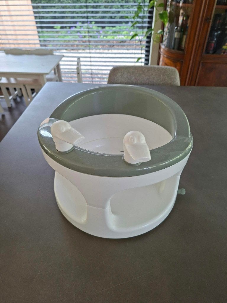 Badzitje baby met zuignappen, Kinderen en Baby's, Ophalen, Gebruikt, Tummy Tub