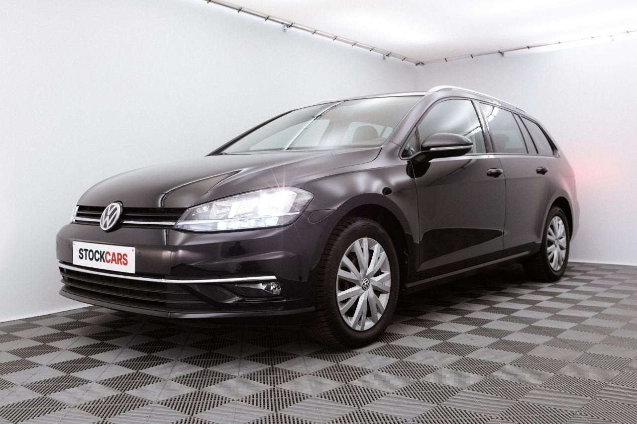 Volkswagen Golf Comfortline (année de construction 2018), Autos, Volkswagen, Achat, Euro 6, Noir, 5 portes