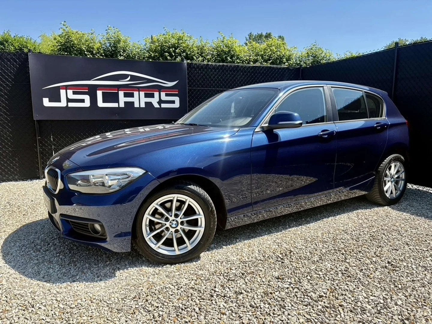 BMW 1 Serie 116 dA*GPS*PDC*FRONT ASSIST*LED*CRUISE*USB*, Autos, Achat, Euro 6, Entreprise, Noir