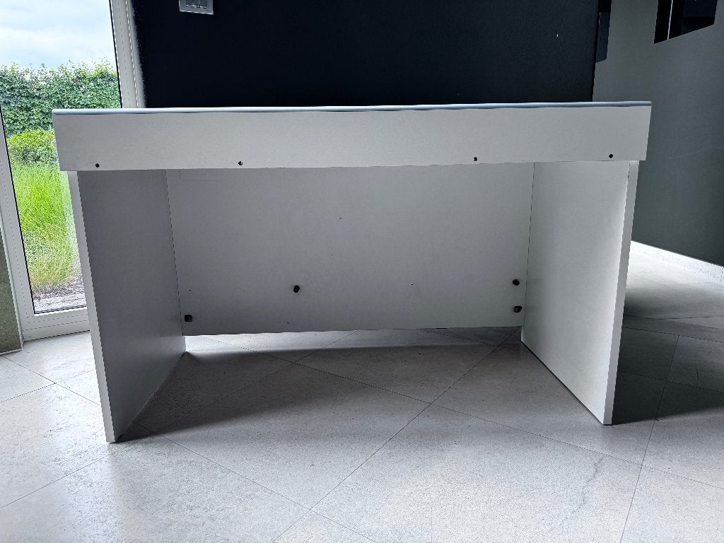 Witte computertafel - zeer goede staat, Ophalen, Demontabel, Gebruikt, Hout
