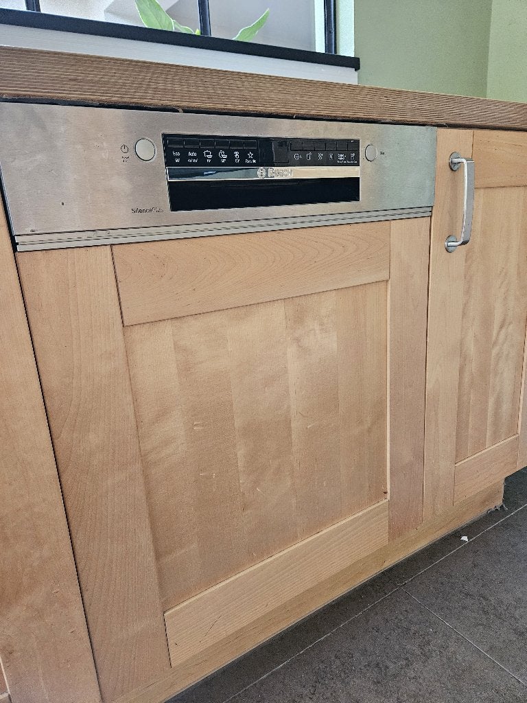 Lave-vaisselle Bosch semi-encastrable sous garantie, Ophalen, Minder dan 10 liter, Zo goed als nieuw, Inbouw