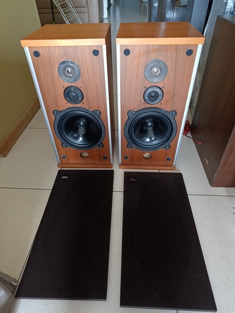 b&w dm 4 in goede staat, Ophalen, Stereo speakers, Gebruikt, Bowers & Wilkins (B&W)
