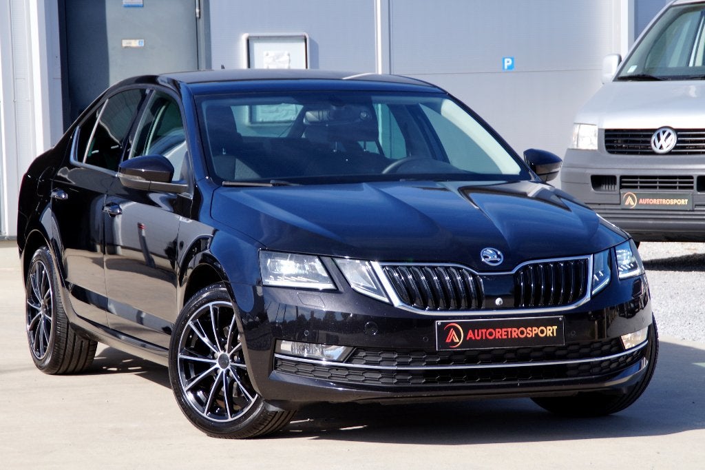 Skoda Octavia 1.0 TSI Style _Toujours entretenu _Garantie, Autos, Achat, Entreprise, Noir, https://public.car-pass.be/vhr/01e8697b-b347-4899-8215-d09dfcbb4f32?lang=fr