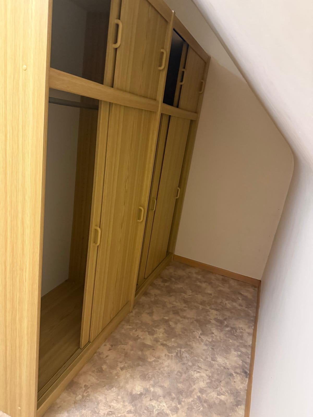 Kleerkast mer schuifdeur, Huis en Inrichting, Ophalen, Gebruikt, Grenenhout