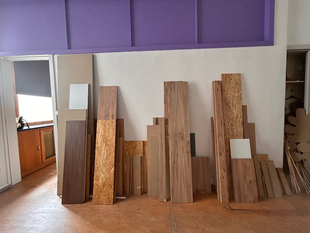 Grand stock de Planches en bois, Enlèvement, Comme neuf