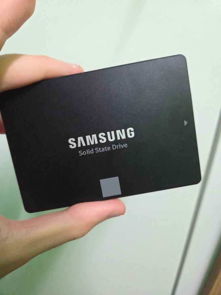 SSD Samsung 250 Go, Externe, Enlèvement, Samsung, Desktop