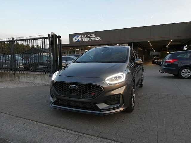 Ford Fiesta ST 5d 1.5 i Ecoboost 200pk Ultimate Camera '23, Autos, Argent ou Gris, Euro 6, Entreprise, Boîte manuelle