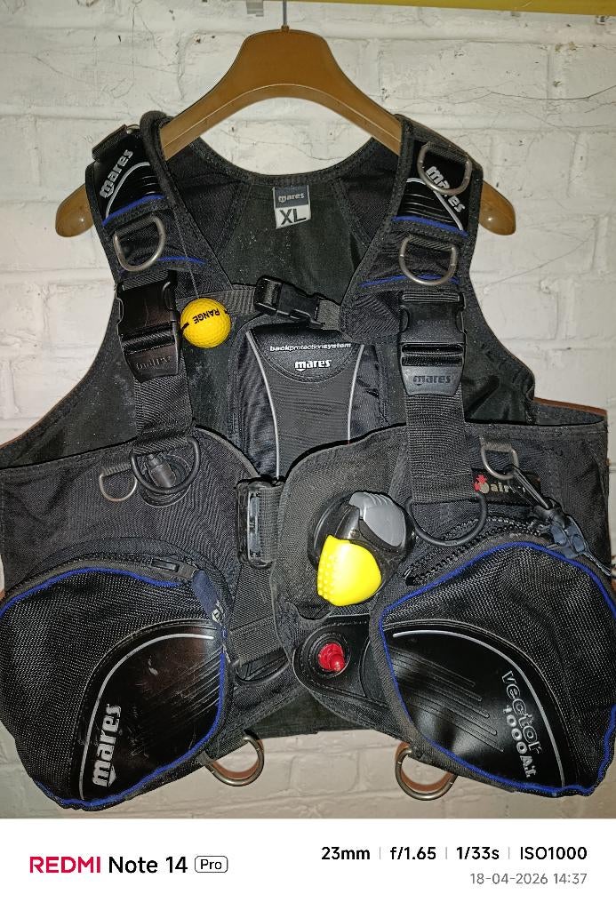 Mares trimvest, bijna gratis, Watersport en Boten, Ophalen, Gebruikt