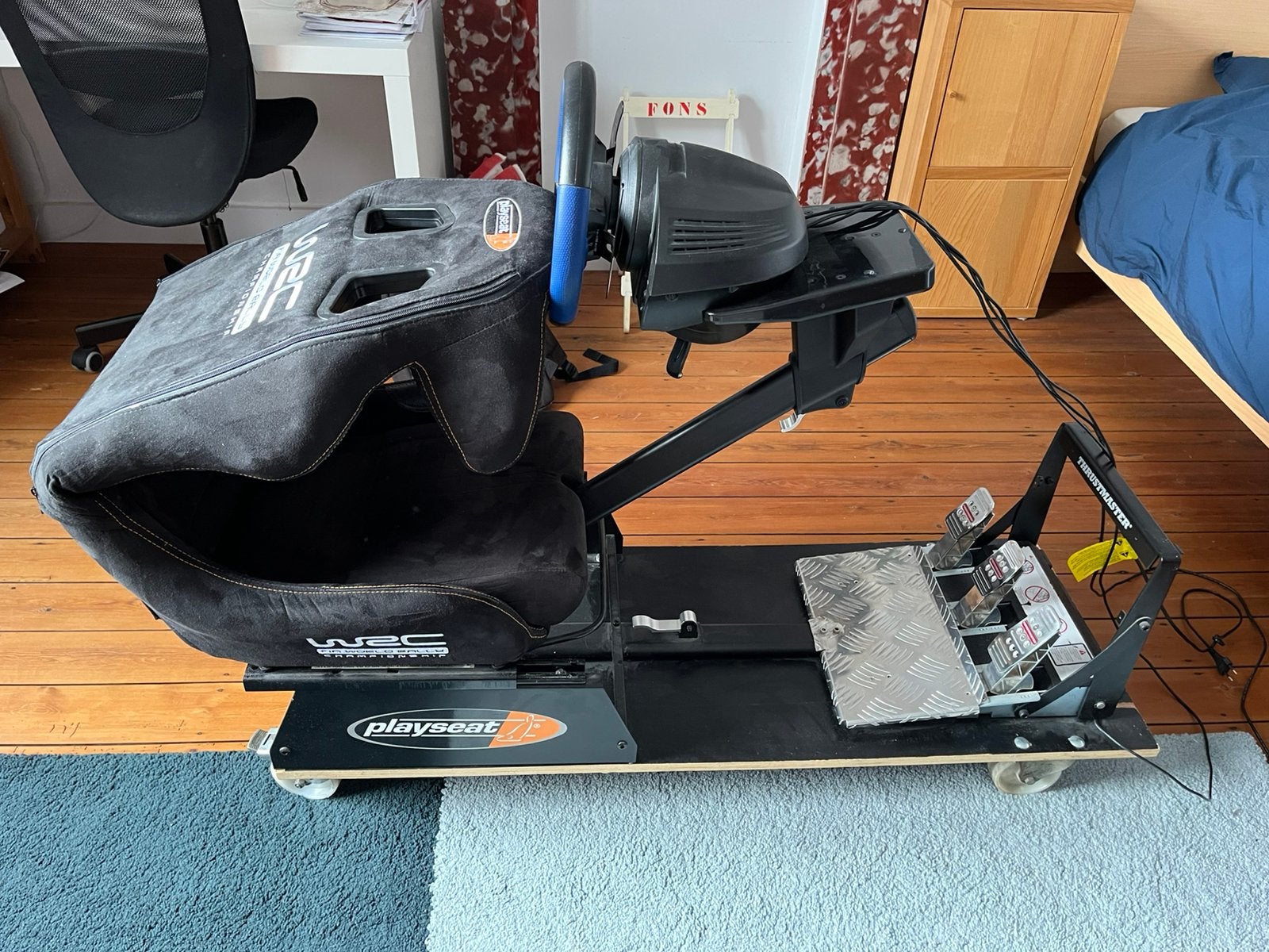 Playseat + Thrustmaster stuur & pedalen, Ophalen, Zo goed als nieuw