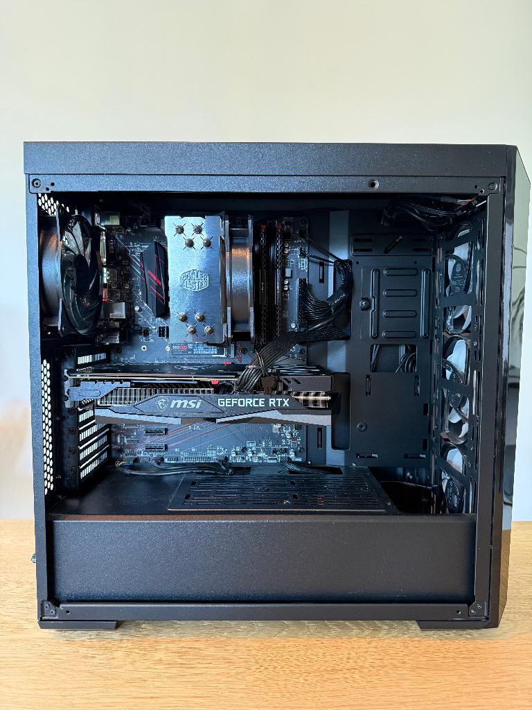 MSI Gaming PC – i7-8700 | RTX 3060 | 32GB RAM | 2TB NVMe SSD, Informatique & Logiciels, Ordinateurs de bureau, Comme neuf, 3 à 4 Ghz