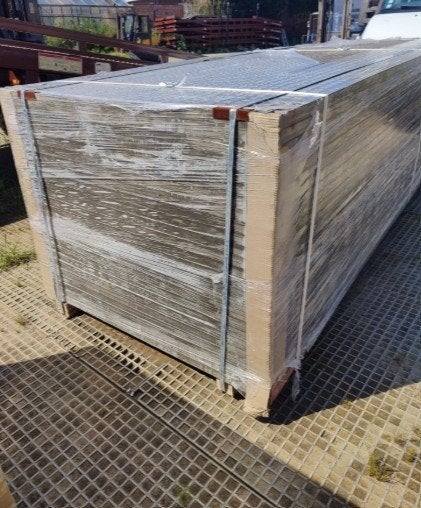 RÉSEAU DE FIBRES CAILLEBOTIS EN FIBRE DE VERRE GVK, Enlèvement