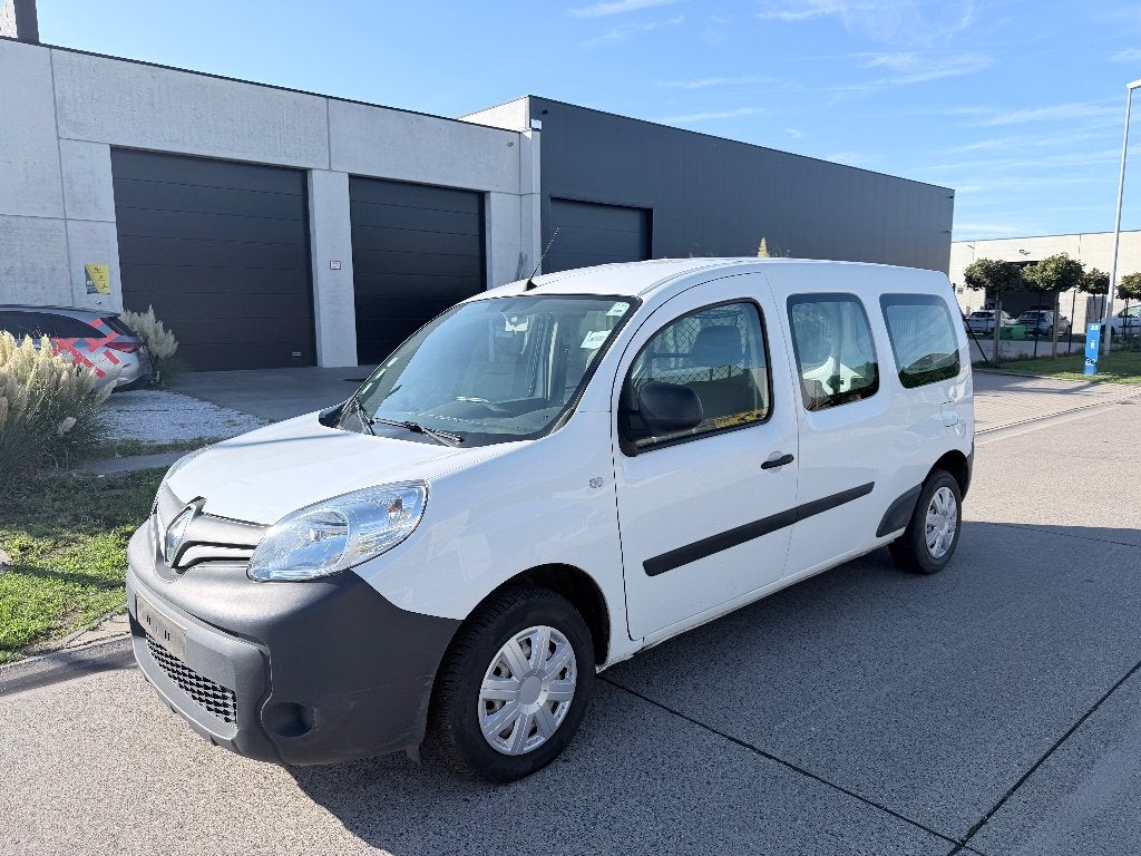 kangoo maxi L2/2021/Diesel/Lez ok  2030 5702,47€hors TVA, Autos, Achat, Euro 6, Entreprise, 5 portes