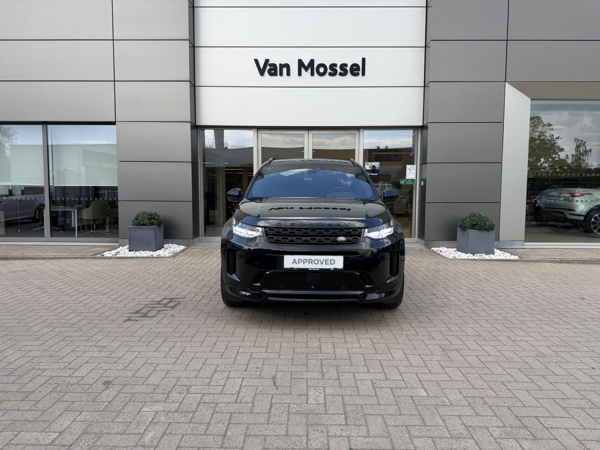 Land Rover Discovery Sport P250 MHEV AWD Auto R-Dynamic S, Auto's, Land Rover, Dealer onderhouden, Stof, Gebruikt, 4 cilinders