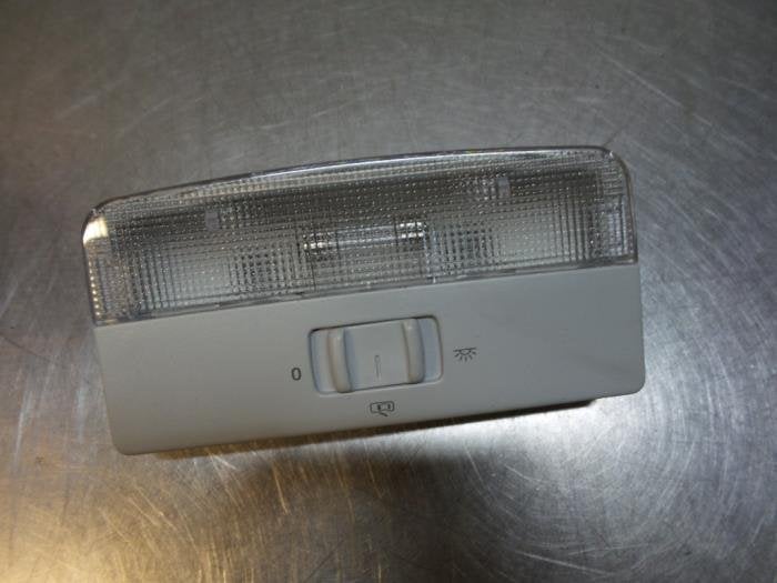 Eclairage intérieur avant d'un Volkswagen Fox (Fox 05-), Autos : Pièces & Accessoires, Éclairage, Volkswagen, Utilisé, 3 mois de garantie