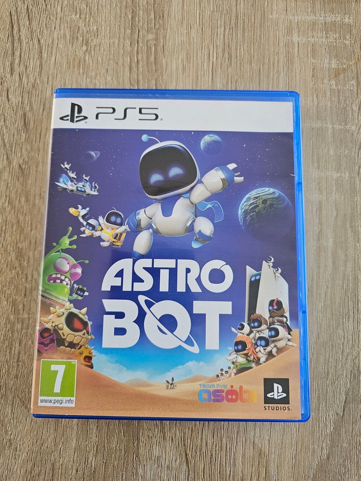 Astro bot