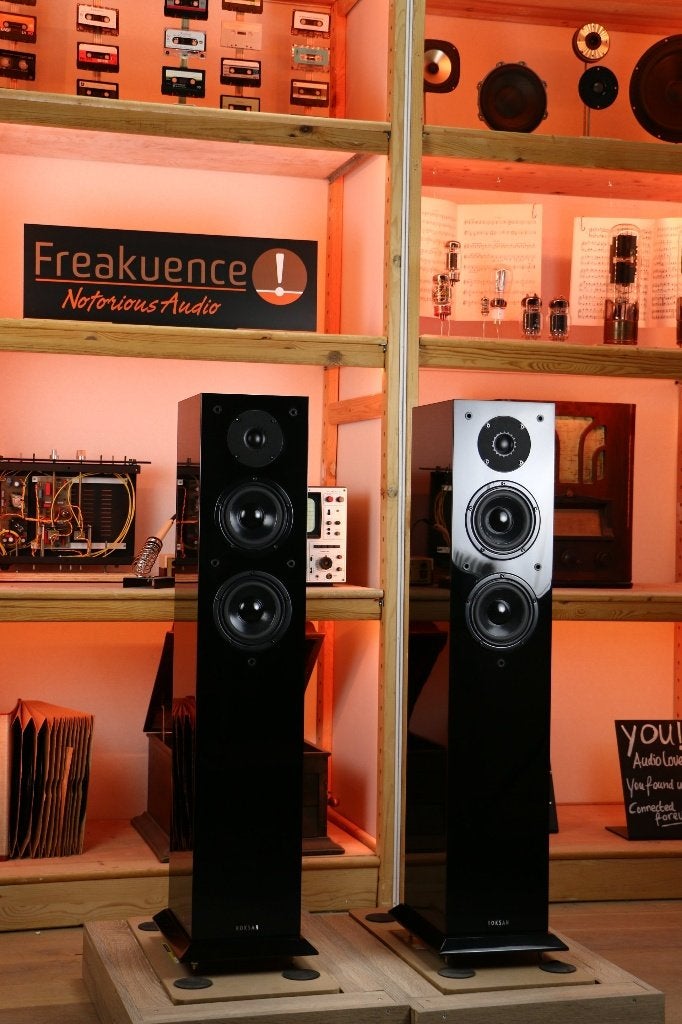 Roksan Caspian FR-5 TRADE.INRUIL, Ophalen of Verzenden, Zo goed als nieuw, Vloerstaande luidspreker, Monitor Audio