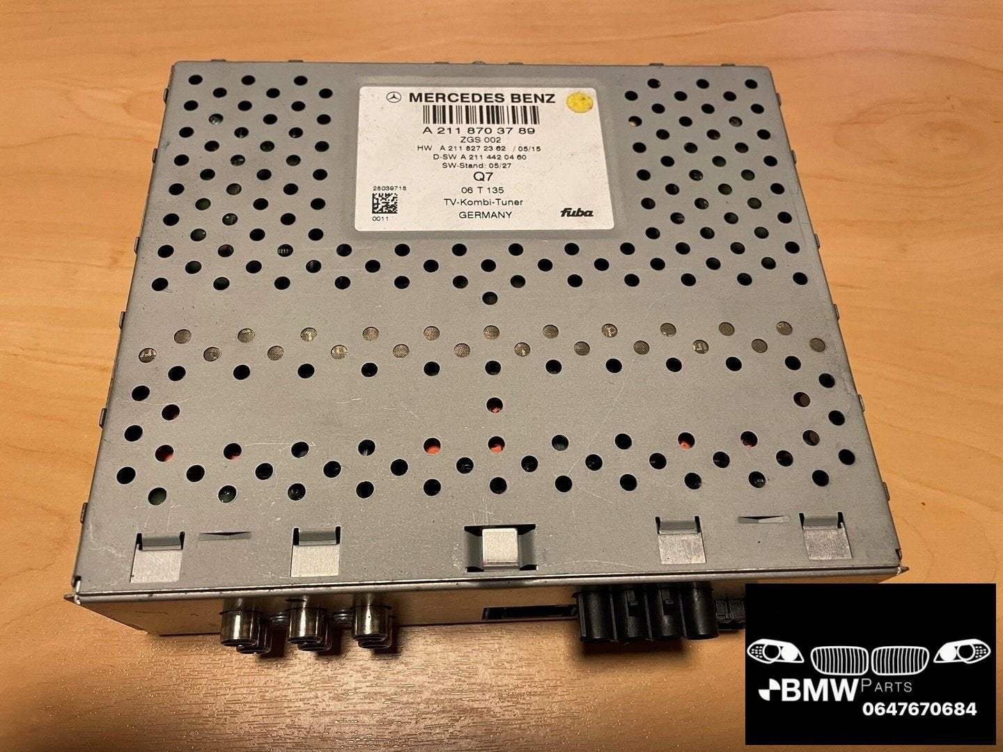 Mercedes W211 CLS W219 CLK W209 TV Tuner Module A2118703789, Utilisé, -, -, Enlèvement ou Envoi