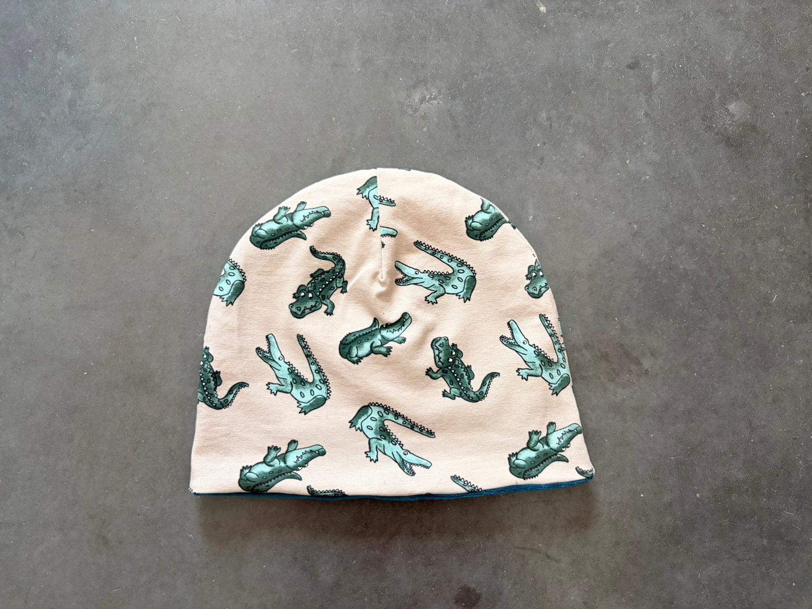 Muts krokodillen, Enlèvement ou Envoi, Comme neuf, Bonnet