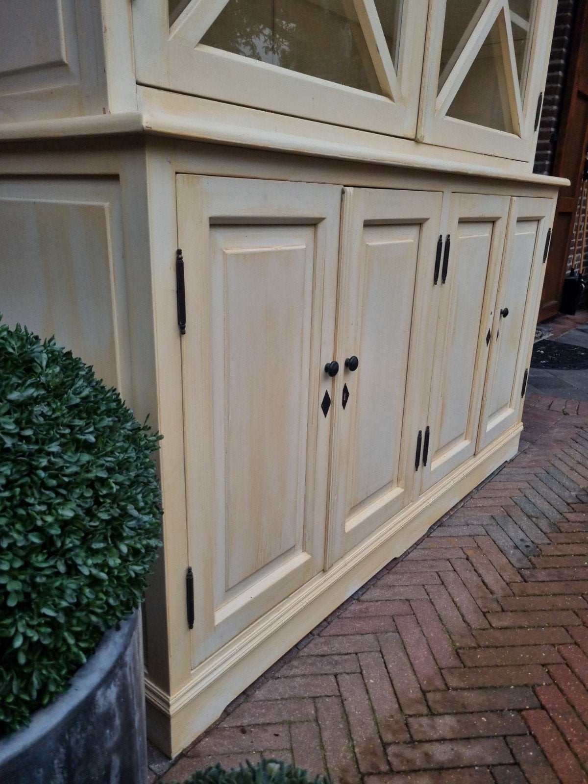 Buffet/vitrine en chêne Flamant ART :, 25 à 50 cm, Avec porte(s), ., 150 à 200 cm