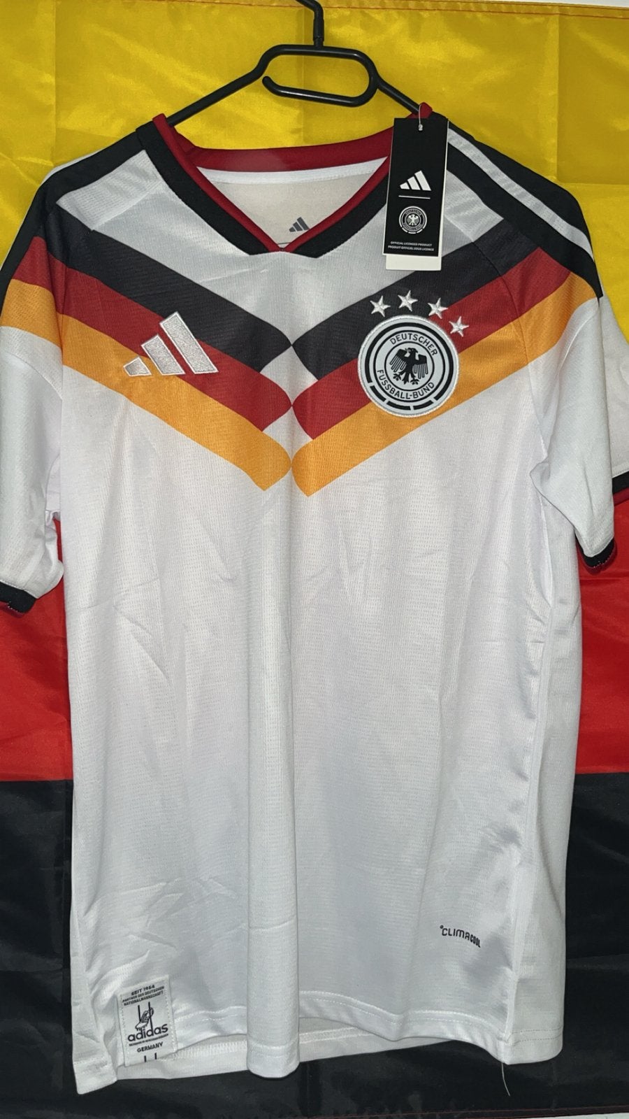 Coupe du monde de maillots à domicile en Allemagne, Sports & Fitness, Taille M, Enlèvement ou Envoi, Neuf, Maillot