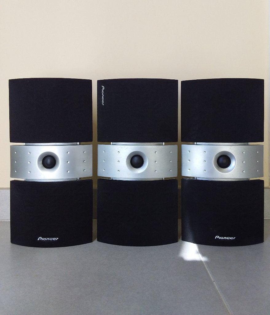 PIONEER TECHNICS HECO Aristona Sennheiser, Enlèvement, Pioneer