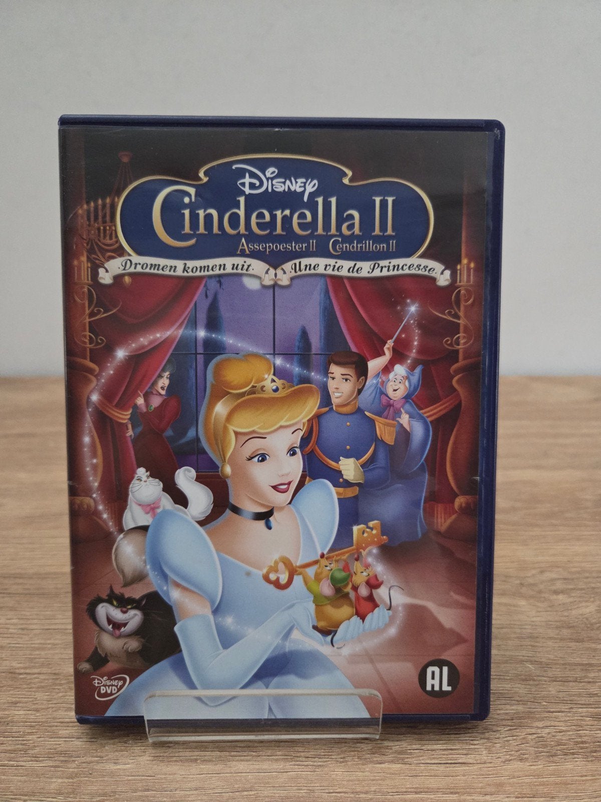 Cinderella II - Assepoester II - Cendrillon II van Disney, CD & DVD, Enlèvement ou Envoi, Tous les âges, Néerlandais, Néerlandais