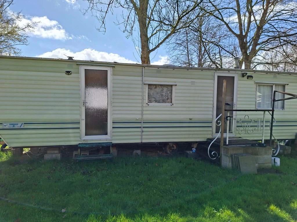 A vendre caravane résidentielle à Belvaux (Han-sur-Lesse), Jusqu'à 5