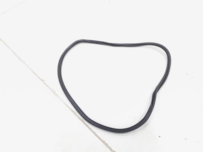 Joint caoutchouc portière 4portes arrière gauche d'un Volk, Autos : Pièces & Accessoires, -, 3 mois de garantie, Utilisé, -