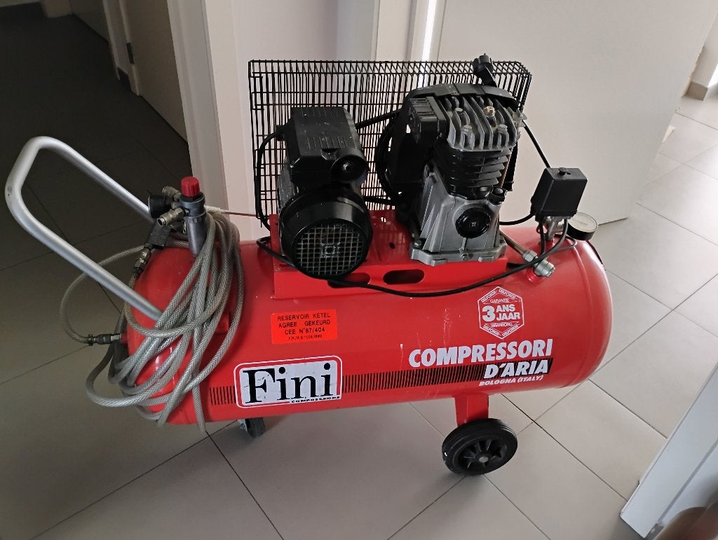 Fini compressor, Bricolage & Construction, Compresseurs, Enlèvement, Comme neuf, Mobile