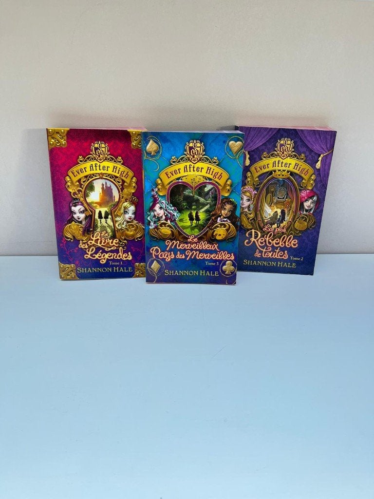 Ever After High - Set van 3 boeken volumes 1, 2 en 3, Gelezen, Shannon Hale, Ophalen of Verzenden, Fictie