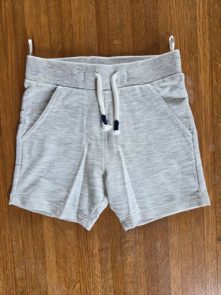 Korte broek - maat 86, Ophalen, C&A, Broekje, Zo goed als nieuw