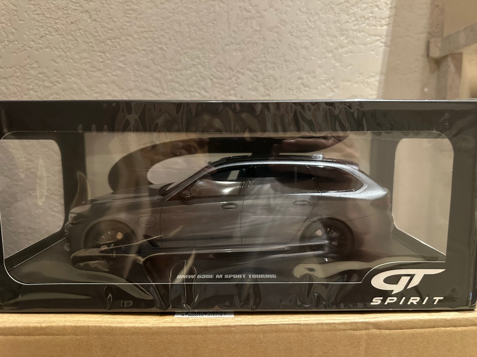 1/18 BMW 530e M Sport Touring, Ophalen of Verzenden, Nieuw, Auto