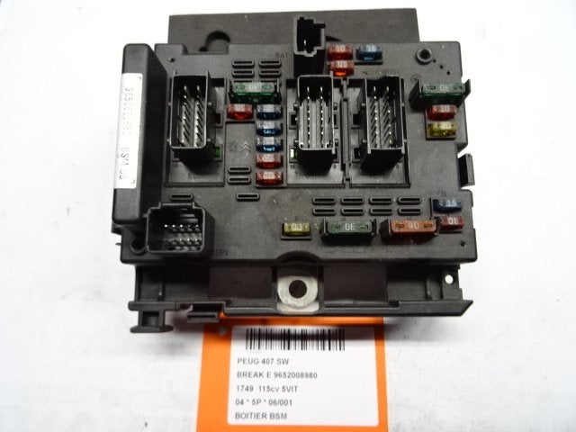 BOITIER FUSIBLES Peugeot 307 CC (3B) (9650663880), Utilisé, Peugeot