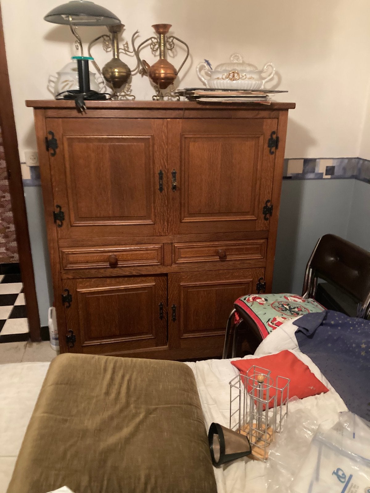 Kast, Ophalen